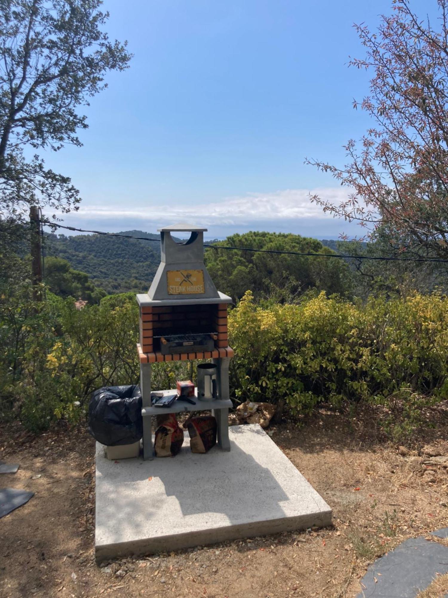 Villa Casa Con Vista Y Jardin, A 20' De La Playa à Sant Cebrià de Vallalta Extérieur photo